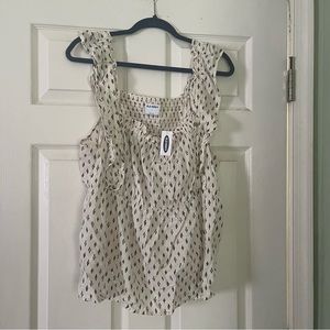 Women’s Old Navy Ivory Tank Top Size XL - New With Tags